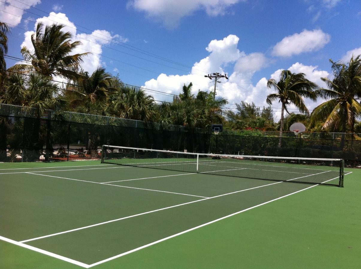 Coco Plum Beach & Tennis Club & Marina Marathon Esterno foto